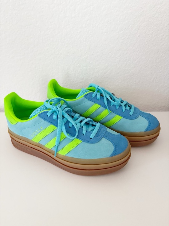 adidas Shoes - *NEW* Adidas Womens Gazelle Platform Bold Blue Glow Solar Green Bright Blue NWT